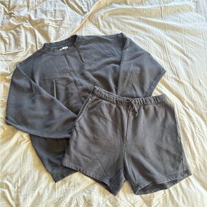 Elwood loungewear set